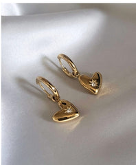 Darla twisted heart Huggies