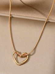 Twisted Heart Pendant Necklace Rose Gold